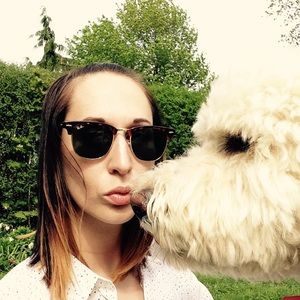 Meet your Posher, Alyson